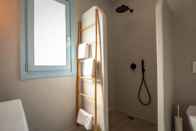 Anthea Suites